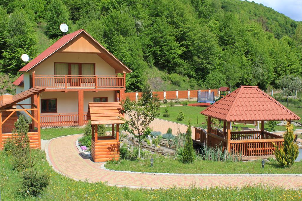 Svit Sontsya Tur'ya Polyana Exteriör bild
