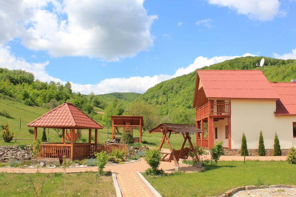 Svit Sontsya Tur'ya Polyana Exteriör bild