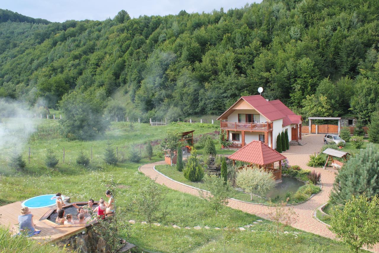 Svit Sontsya Tur'ya Polyana Exteriör bild